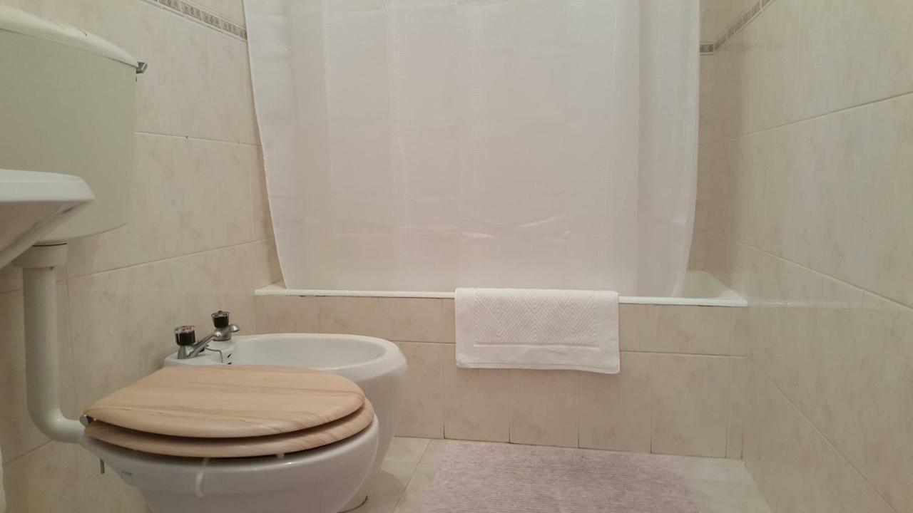 Villa A Casa dos Avós Nazaré Habitación foto